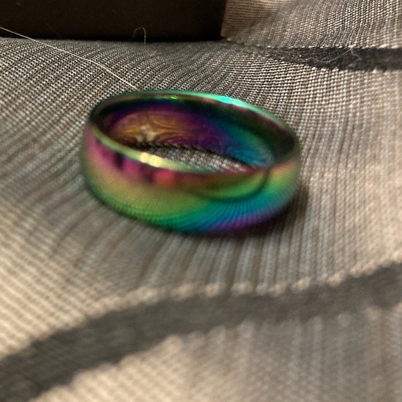 Rainbow Metallic Ring, Sz 5 - Picture 4 of 5